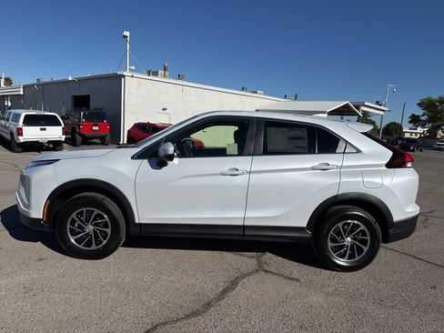 New 2026 Mitsubishi Eclipse Cross ES image 4