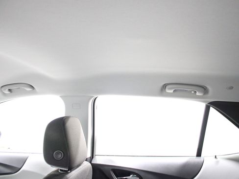 Used 2023 Chevrolet Equinox LT w/ LPO, Floor Liner Package image 20