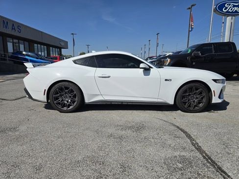 Used 2024 Ford Mustang GT Premium w/ GT Performance Package image 2