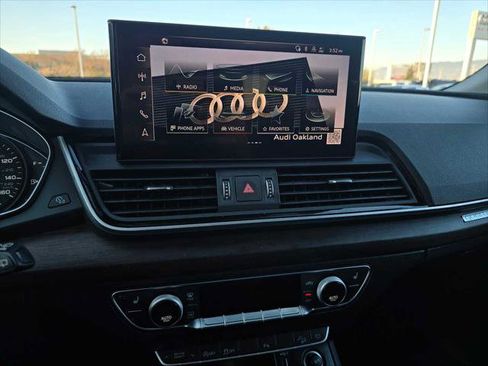 Used 2025 Audi Q5 2.0T Premium image 27