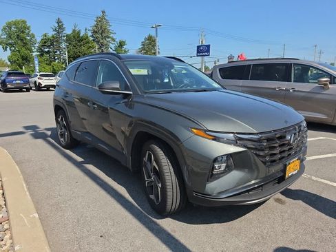 Used 2022 Hyundai Tucson Limited AWD/4WD image 3