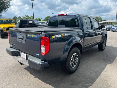 Used 2017 Nissan Frontier Desert Runner RWD image 6