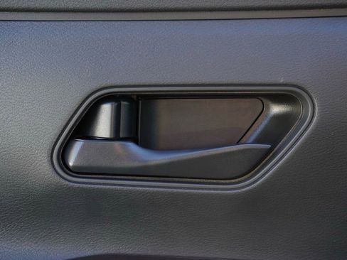 New 2026 Nissan Kicks S image 9