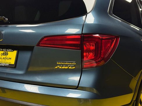 Used 2016 Honda Pilot Touring image 8