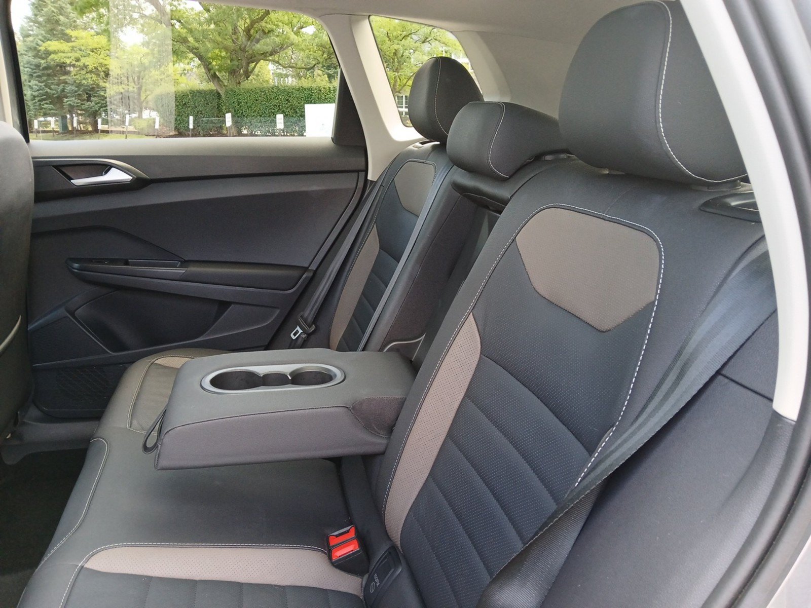 Certified 2023 Volkswagen Taos SEL AWD/4WD image 23