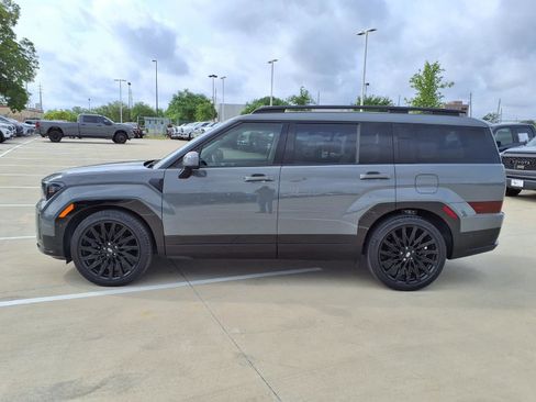 Used 2024 Hyundai Santa Fe Calligraphy FWD image 8