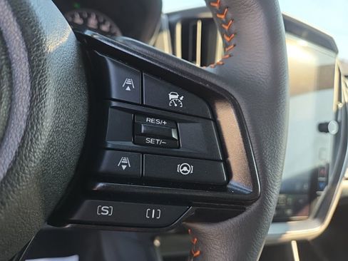 Certified 2025 Subaru Crosstrek 2.5i Limited image 27
