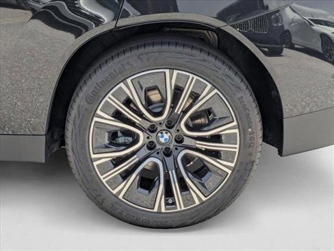 Used 2025 BMW X3 xDrive30i w/ Premium Package image 14