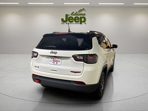 Used 2022 Jeep Compass Trailhawk w/ Trailhawk Elite Group AWD/4WD image 9
