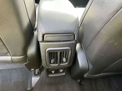 Used 2019 Jeep Compass Limited image 11