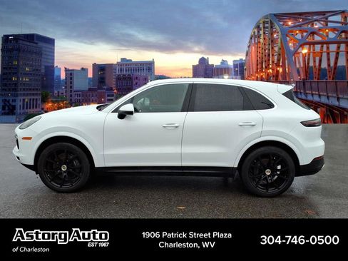 Used 2021 Porsche Cayenne image 6