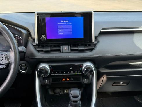 Used 2024 Toyota RAV4 XLE w/ Convenience Package image 15