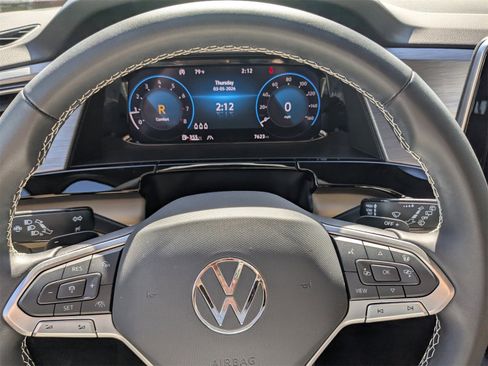 Used 2026 Volkswagen Atlas Cross Sport SE image 29