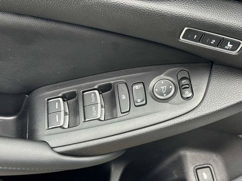Certified 2021 Honda Accord EX-L image 19