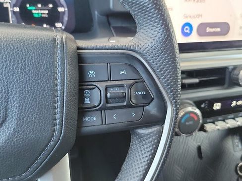 Used 2024 Toyota Tacoma TRD Off-Road AWD/4WD image 25