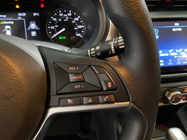Certified 2023 Nissan Kicks SV FWD image 14