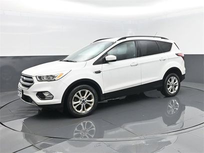 Used 2017 Ford Escape SE w/ Equipment Group 201A