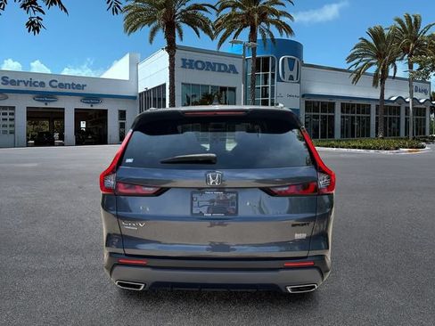 Used 2024 Honda CR-V Sport image 6
