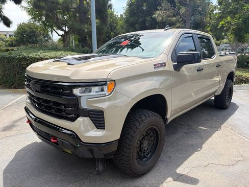 Used 2023 Chevrolet Silverado 1500 LT Trail Boss w/ Protection Package AWD/4WD image 1