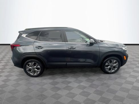 Used 2024 Kia Seltos S AWD/4WD image 33