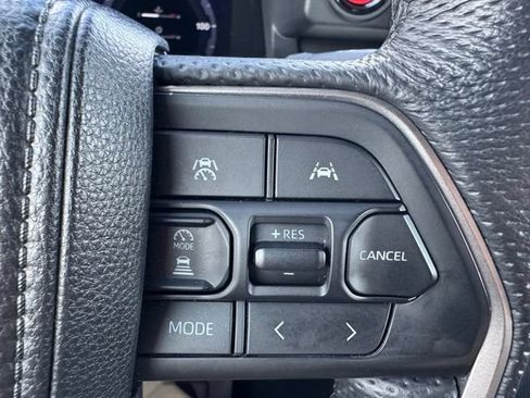 Used 2024 Toyota Tacoma TRD Off-Road AWD/4WD image 18