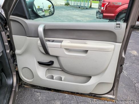 Used 2012 Chevrolet Silverado 1500 W/T RWD image 19