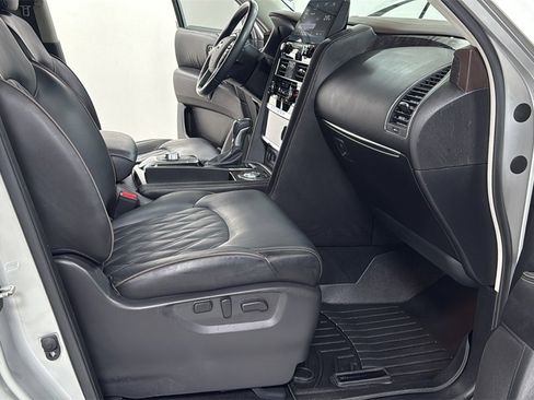 Used 2023 Nissan Armada Platinum w/ Cargo Package image 19