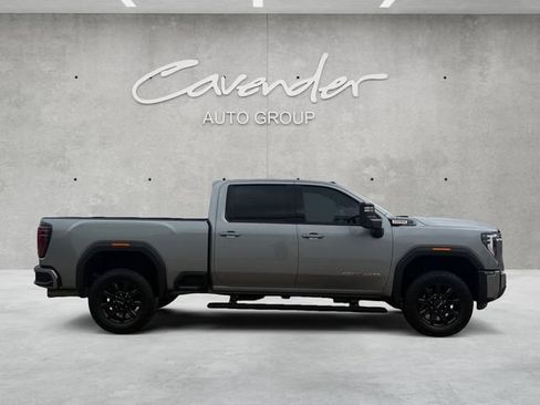 Used 2026 GMC Sierra 2500 AT4 w/ AT4 Premium Plus Package AWD/4WD image 17