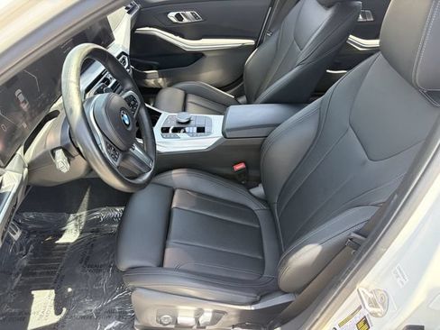 Used 2023 BMW M340i RWD image 21
