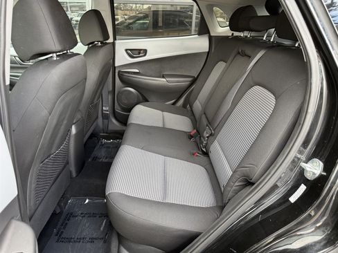 Used 2021 Hyundai Kona SEL FWD image 13