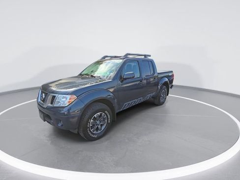 Used 2018 Nissan Frontier PRO-4X w/ Pro-4x Luxury Package image 4