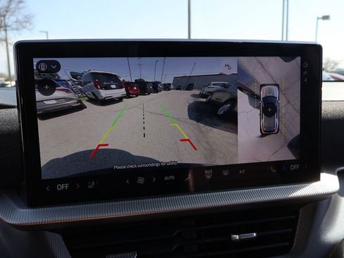 Used 2025 Ford Explorer ST-Line w/ ST-Line Street Pack image 44