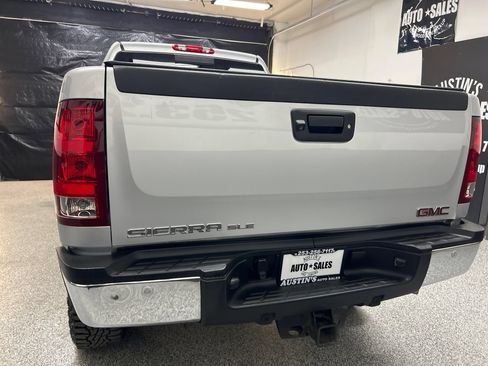 Used 2012 GMC Sierra 2500 SLE w/ SLE Preferred Package AWD/4WD image 5