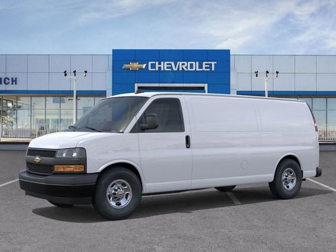 New 2025 Chevrolet Express 3500 Extended image 2