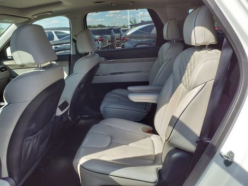 Used 2021 Hyundai Palisade Limited image 10