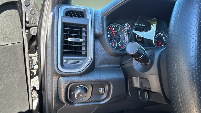 Used 2024 RAM 2500 Tradesman w/ Chrome Appearance Group AWD/4WD image 21
