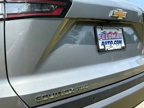 Used 2025 Chevrolet Equinox LT AWD/4WD image 30