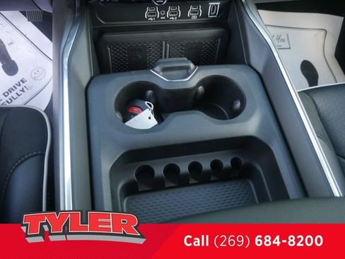 New 2026 RAM 1500 Laramie w/ Night Edition AWD/4WD image 35