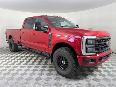 Used 2024 Ford F250 Lariat w/ Lariat Ultimate Package AWD/4WD image 1