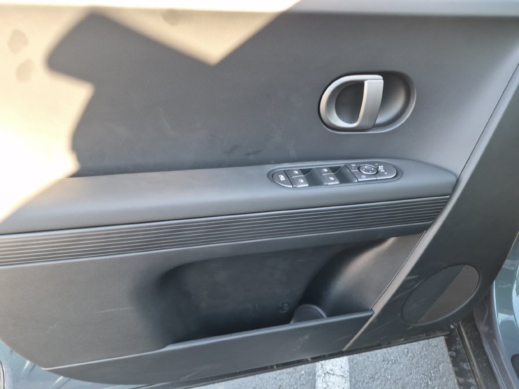 New 2027 Hyundai Ioniq 5 SEL RWD image 12