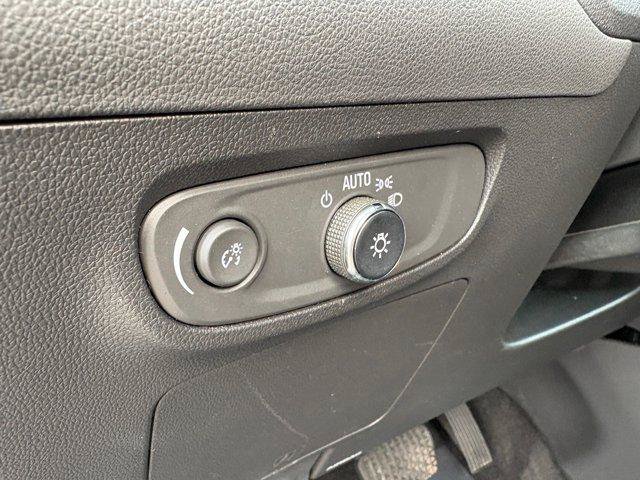 Used 2024 Buick Encore GX Sport Touring FWD image 18