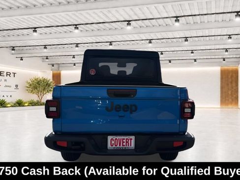 New 2026 Jeep Gladiator Sport AWD/4WD image 9