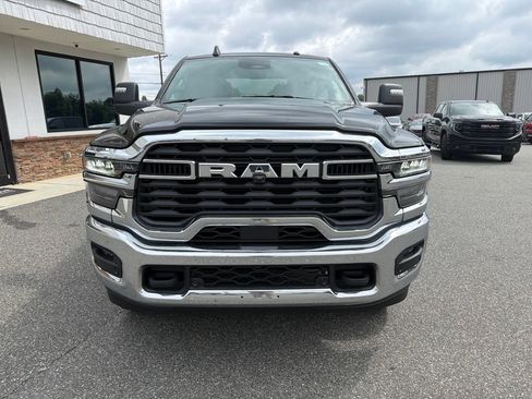 Used 2026 RAM 2500 Big Horn AWD/4WD image 10
