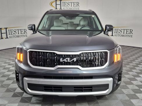 Used 2024 Kia Telluride EX FWD image 9