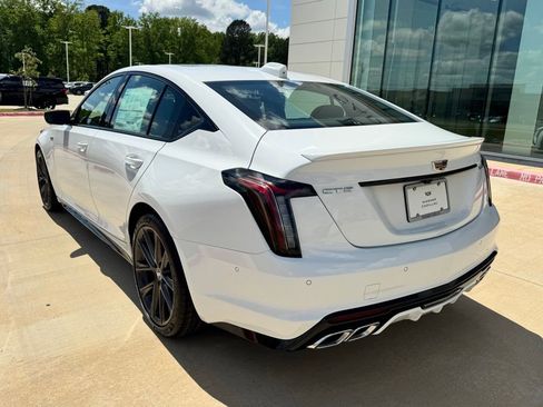 New 2026 Cadillac CT5 V RWD image 3