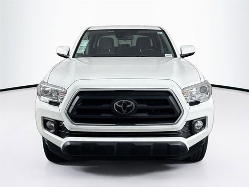 Certified 2021 Toyota Tacoma SR5 RWD image 6