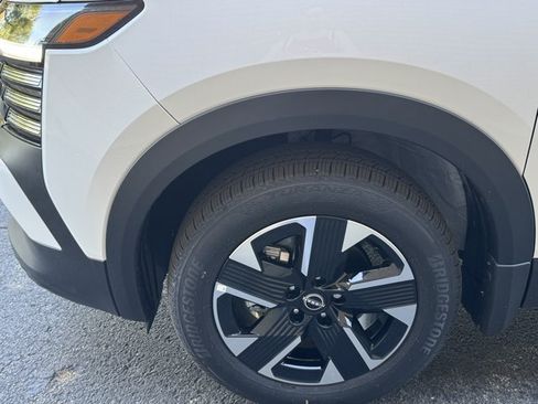 New 2026 Nissan Kicks SV w/ Cold Weather Package AWD/4WD image 27