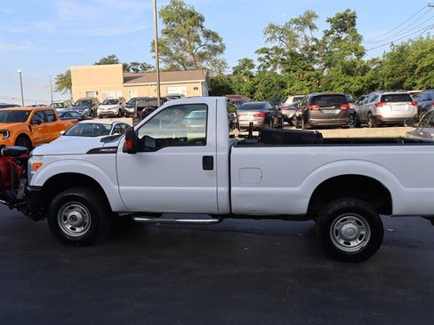 Used 2016 Ford F250 XL w/ Power Equipment Group AWD/4WD image 8