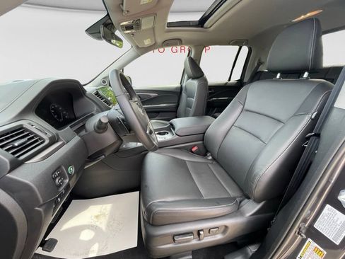 Certified 2025 Honda Ridgeline RTL image 27