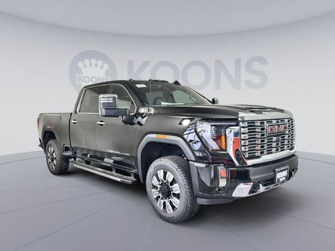 New 2026 GMC Sierra 2500 Denali w/ Denali Reserve Package image 10